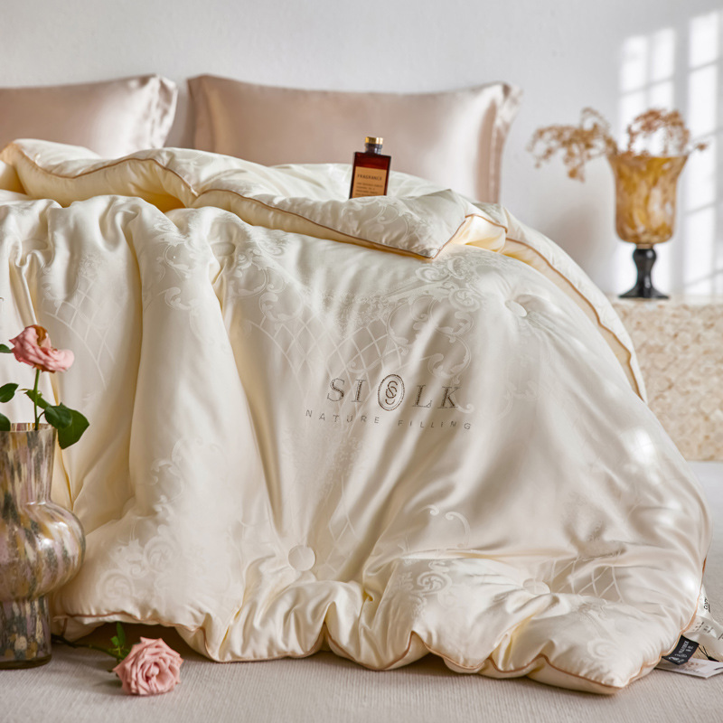 High Luxury Mulberry Silk Soybean Fiber Quilt Core Household Double-Person Spring and Autumn Quilt European Style Jacquard Thickened Warm Winter Quilt Core