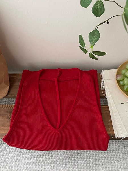Retro red