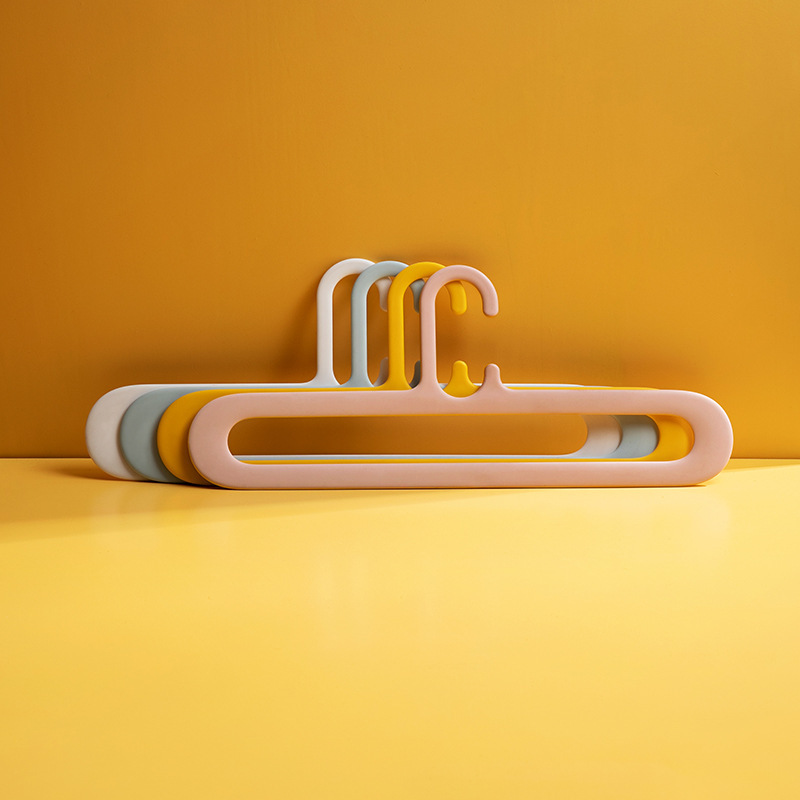 [Liangshe 오리지널] 방풍 후크 미끄럼 방지 저장 걸이 플라스틱 원활한 유연한 성인 의류 랙