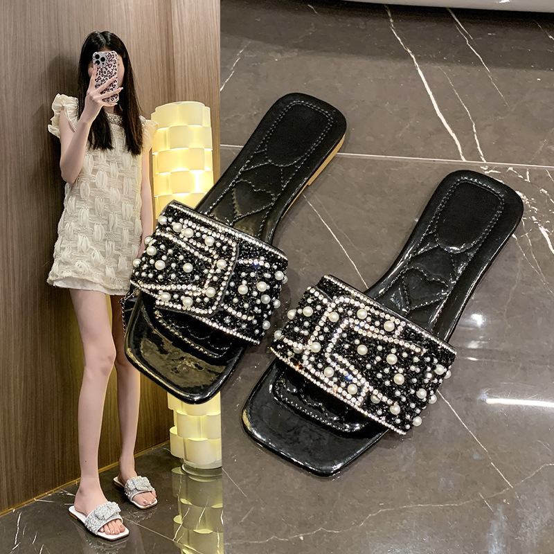 Exquisite French-Style Flat Slippers 2025 Internet Celebrity Short Skirt Elegant Socialite Matching Dress Slip-On