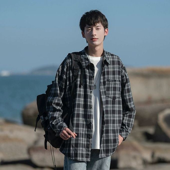 Suministro directo de fábrica camisa a cuadros japonesa manga larga de los hombres 2023 primavera y otoño camisa retro de los hombres sueltos abrigo de los hombres