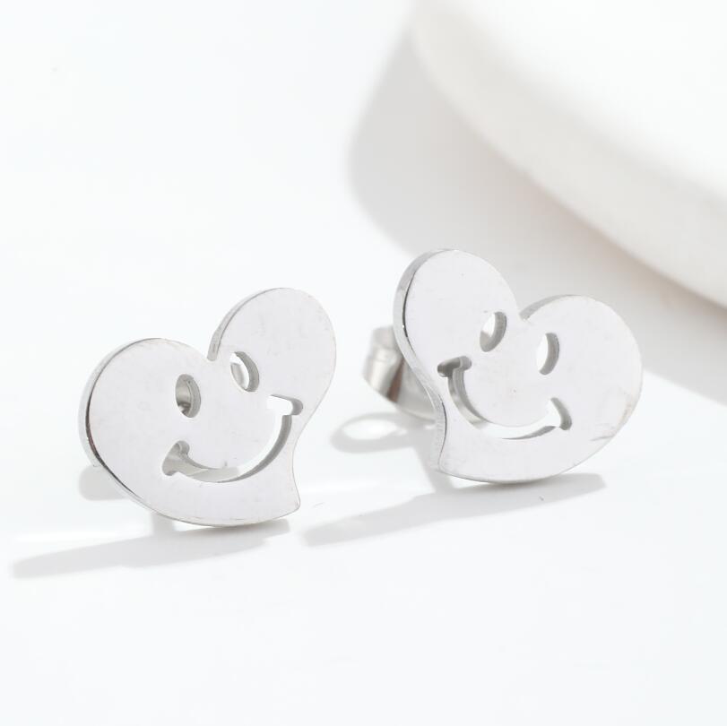 Fashion Heart Shape Stainless Steel Plating Ear Studs 1 Pair