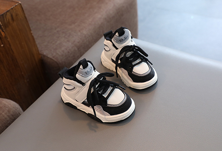 Girls' Sports Shoes 2024 Autumn and Winter New Trendy Brand High-Top Sneakers Cute Cartoon Decoration Boys' Second Cotton Casual Shoes_voghion.com