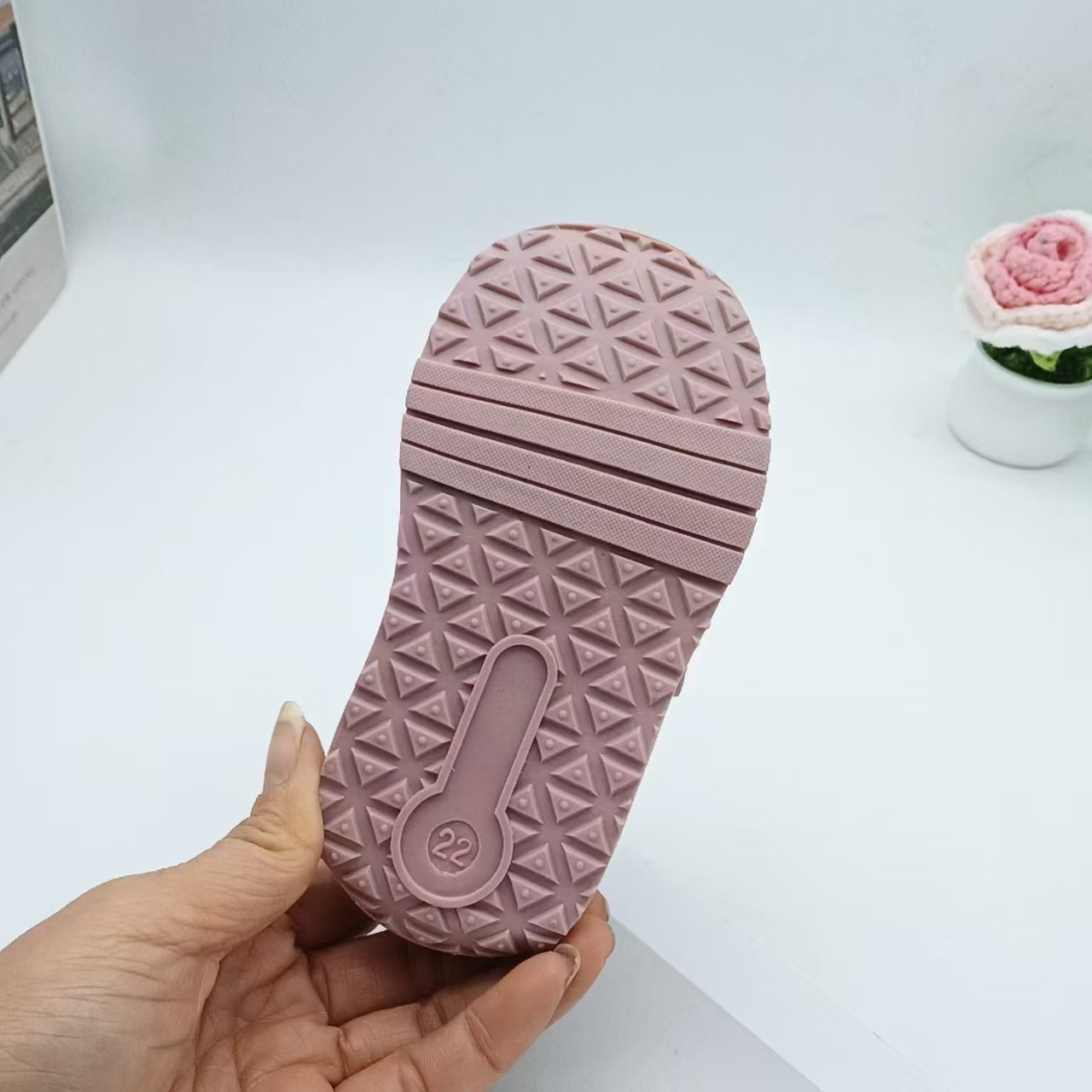 2025 otoño nuevo bebé de cuero 1-5 años dibujos animados niños bebés niños niños zapatos Forrest Gump antideslizante suela suave zapatos para bebé femenino