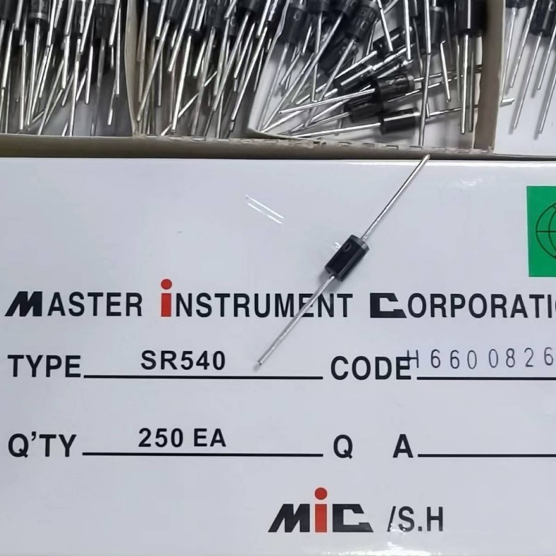 SR160 SR240 SR360 SR540 SR560 SR5100 SR5200直插肖特基二极管