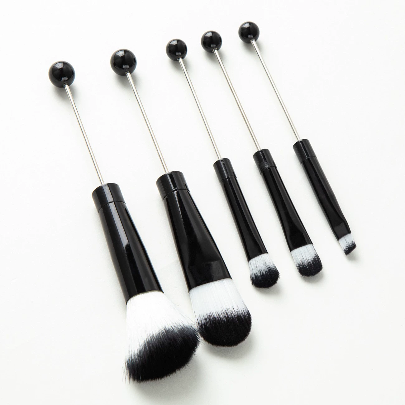 Metal soft brush, face blush, foundation, DIY