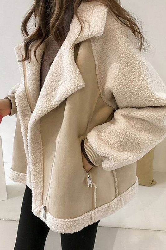 Lamb Wool Coat for Women, Autumn and Winter 2025 New Style, Thickened Sherpa Fleece, Fur Integrated, Petite Biker Jacket