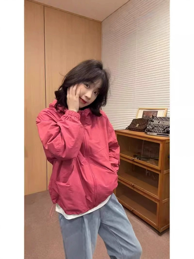 Красная куртка с капюшоном и молнией, oversized, свободный крой, солнцезащита