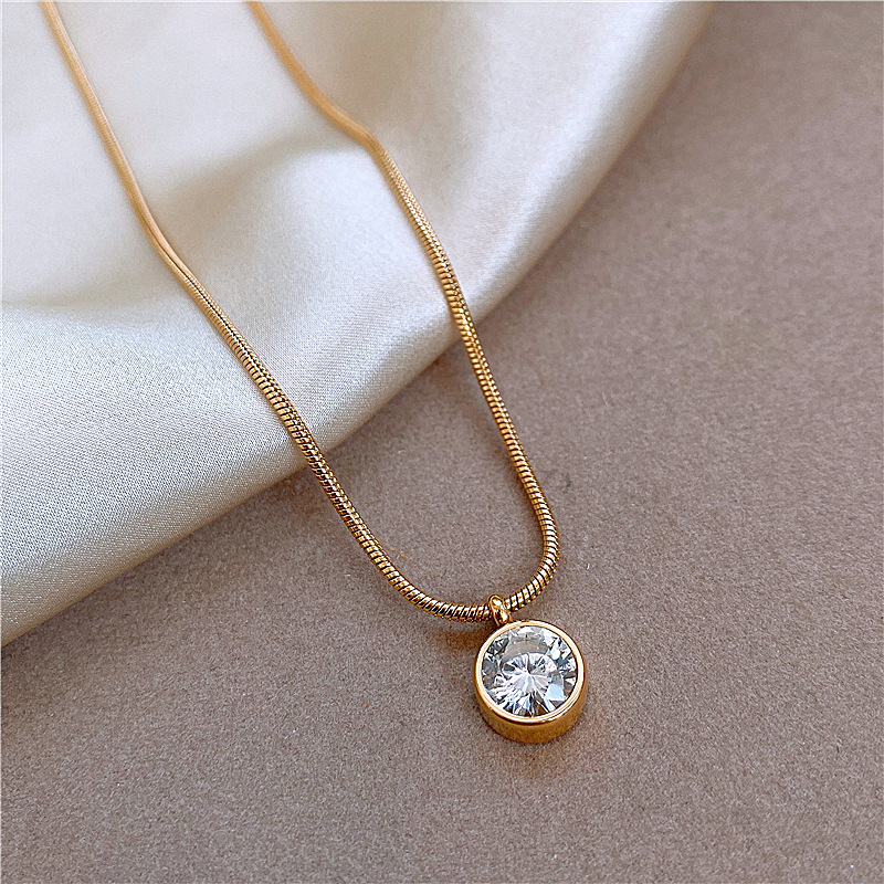Fashion Geometric Titanium Steel Inlay Zircon Pendant Necklace 1 Piece