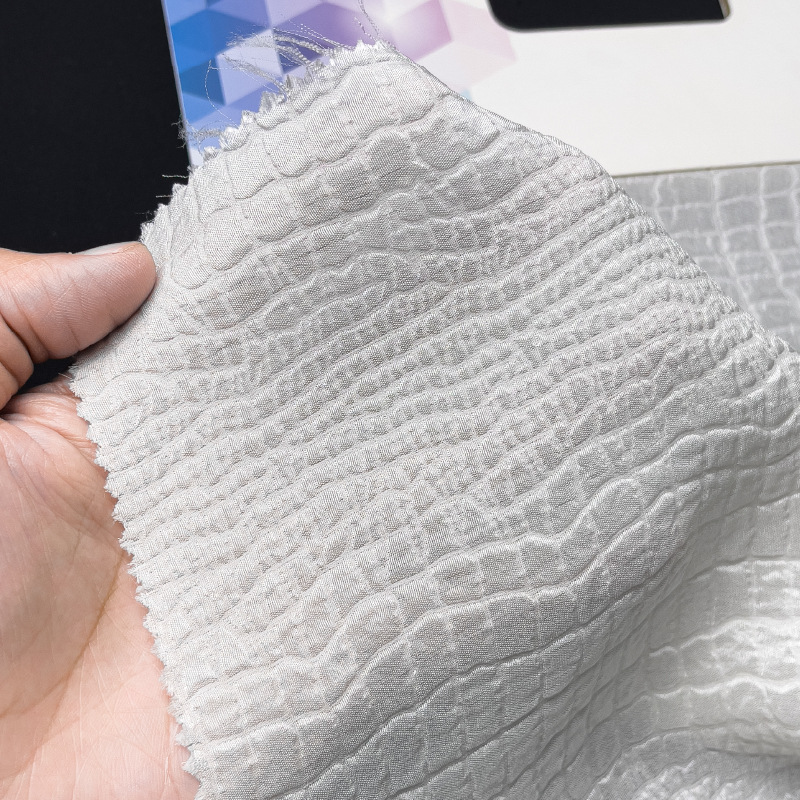 19 Mmi 140 ancho 100% seda de morera seda jade rallado Xinghe satén ropa tela jacquard FD6282