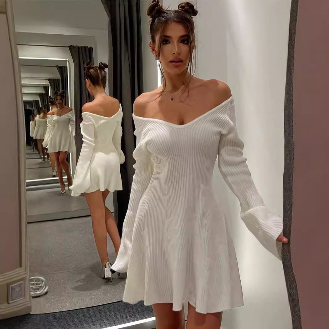 GraceChic V-Neck Long Sleeve Sexy Knitted Autumn Winter European And American Cross-Border Short Base A-Line Ruffled Sweater Dress_voghion.com