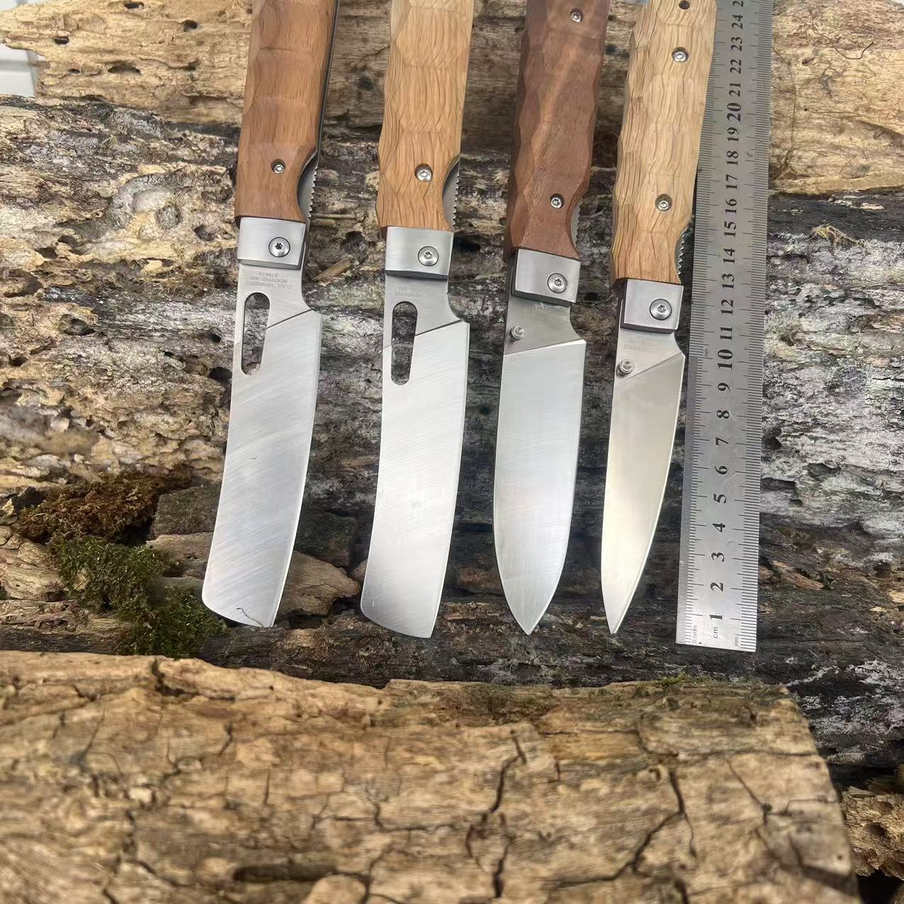 户外折叠刀多功能野外生存刀便携战术刀荒野求生刀口袋刀水果刀