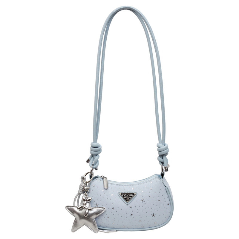 Bolso pequeño simple para mujeres 2026 verano nuevo estilo sensación de mochila de hombro sensación de moda diaria estrella remachada bolso pequeño