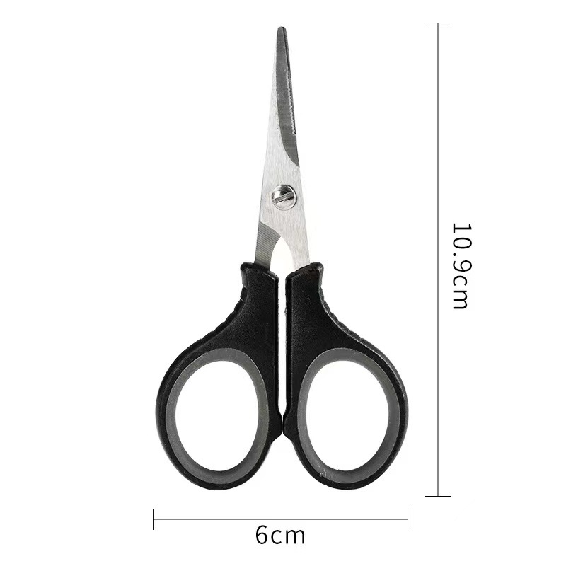 검은색 가위 한 쌍