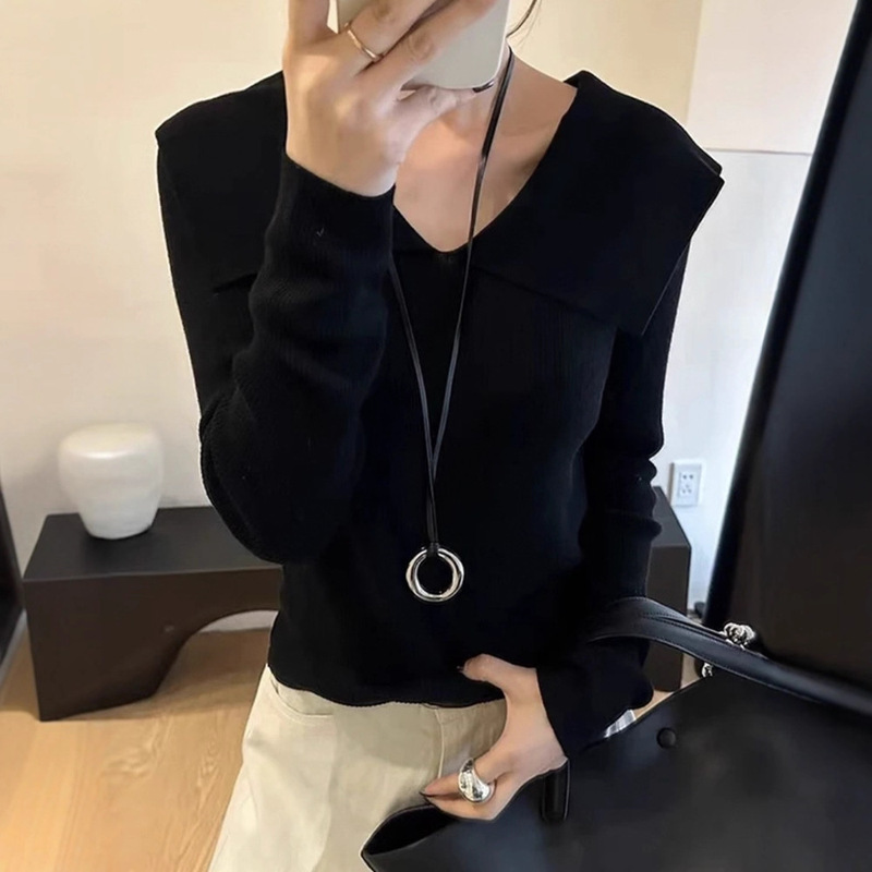 Navy Collar Fine Wool Knitwear for Women European Station 2025 Early Autumn New European Style Bottoming Shirt Top for Women