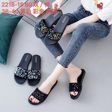 �羳���Q��Ƭ��ЬŮ�⴩2025�ļ��¿��n�����eһ����Ьɳ����Ь