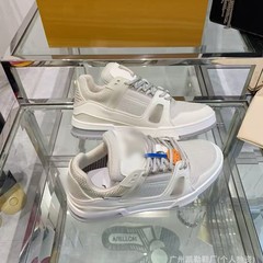 外贸 2025款 经典橡胶印花trainer 驴家运动休闲透气情侣 lv板鞋