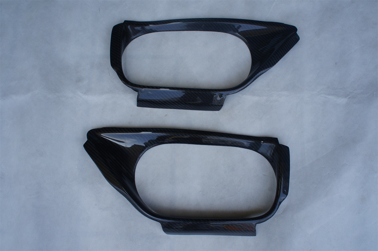 Suitable for Nissan Gtr35 Tail Throat Decorative Frame Modification Parts, Rear Lower Lip, Lightweight Carbon Fiber Material