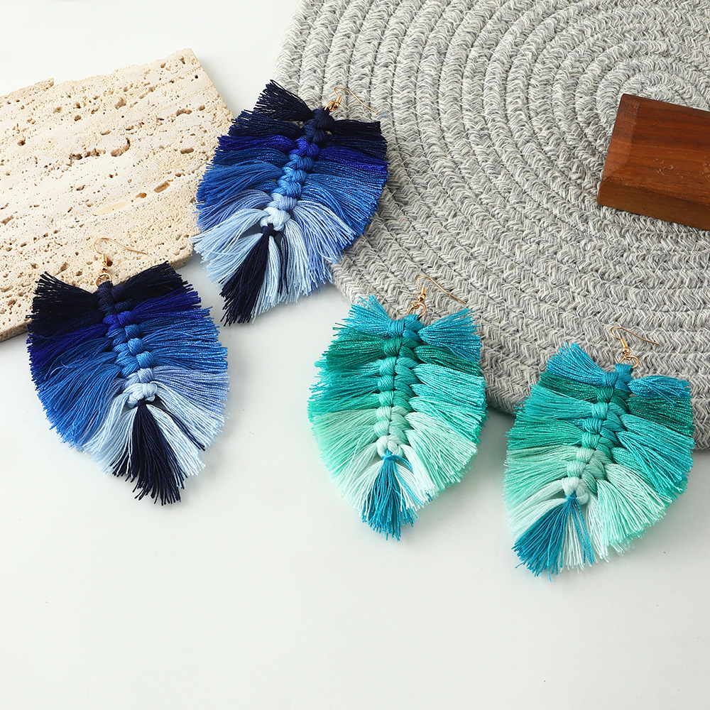 Naizhu Handmade Diy European And American Bohemian Tassel Earrings Vintage Feather Long Earrings Ethnic Earrings display picture 6