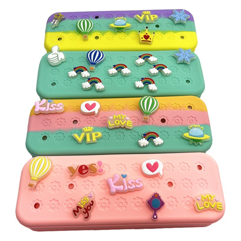 Bolsa de lápiz de silicona agujero al por mayor caja de lápiz de dibujos animados DIY multifuncional bolsa de lápiz de estudiantes papelería