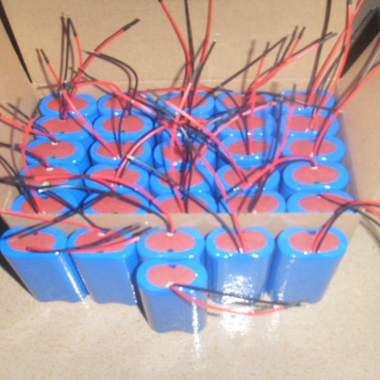 厂家销售18650头灯小风伞 平衡车2并加保护h板高容量锂电池2800ma