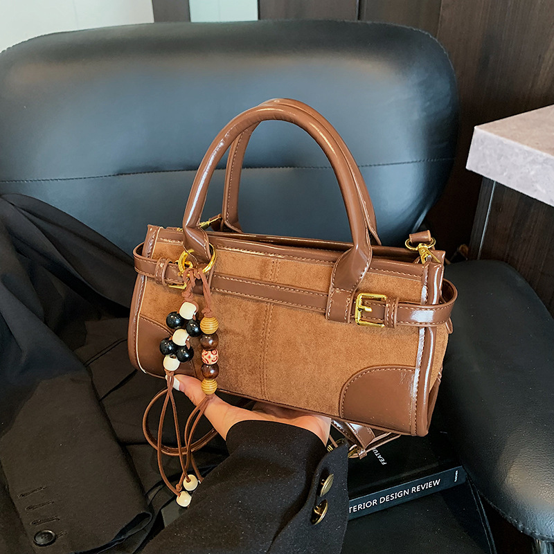 Transfronterizos otoño invierno retro esmeriado empalme bolso de mano mujer 2025 nueva moda color contraste bolso de hombro