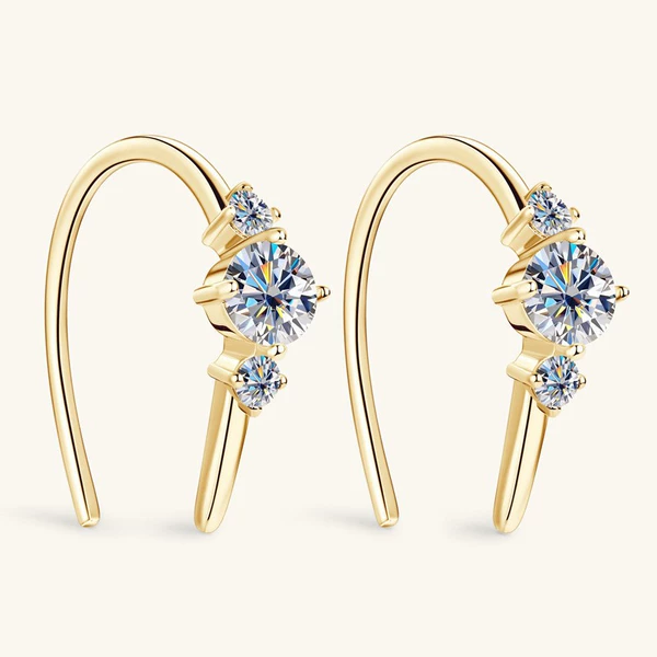 Golden 0.45 carat + 0.45 carat