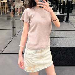 ニッチ 2025 夏の新デジタルプリントラウンドネックスレッドプルオーバーカジュアル半袖 Tシャツ女性用