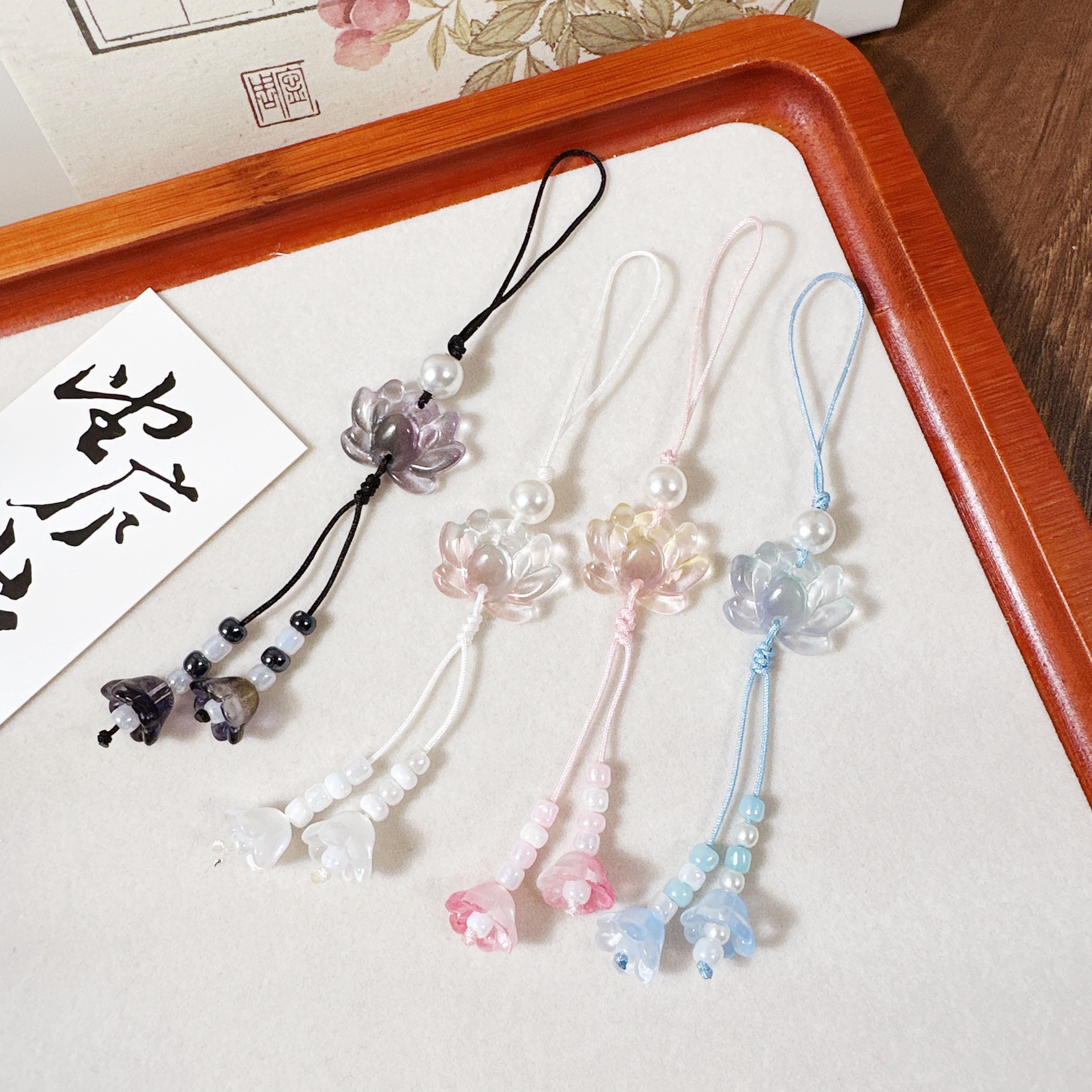 Ancient Style Lotus Bell Orchid Chinese Style Lotus Beaded Mobile Phone Chain Keychain Bag Pendant Women's Exquisite Jewelry Gift