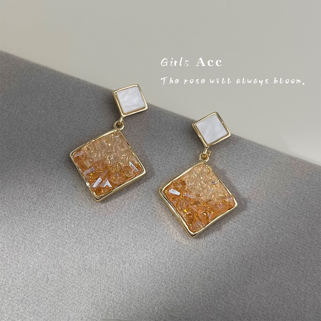 156565-恢复的_0028_耳语场景新水印 拷贝 29.