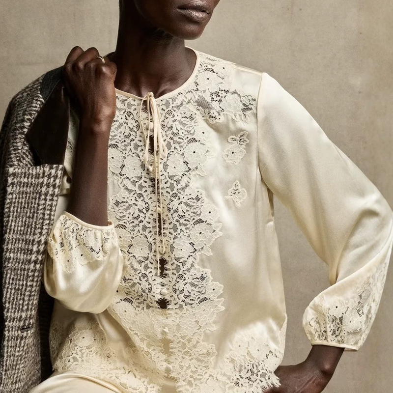 Soft Satin Lace·Romantic High-Grade Satin Silk Lace Embroidered Long Sleeve Shirt