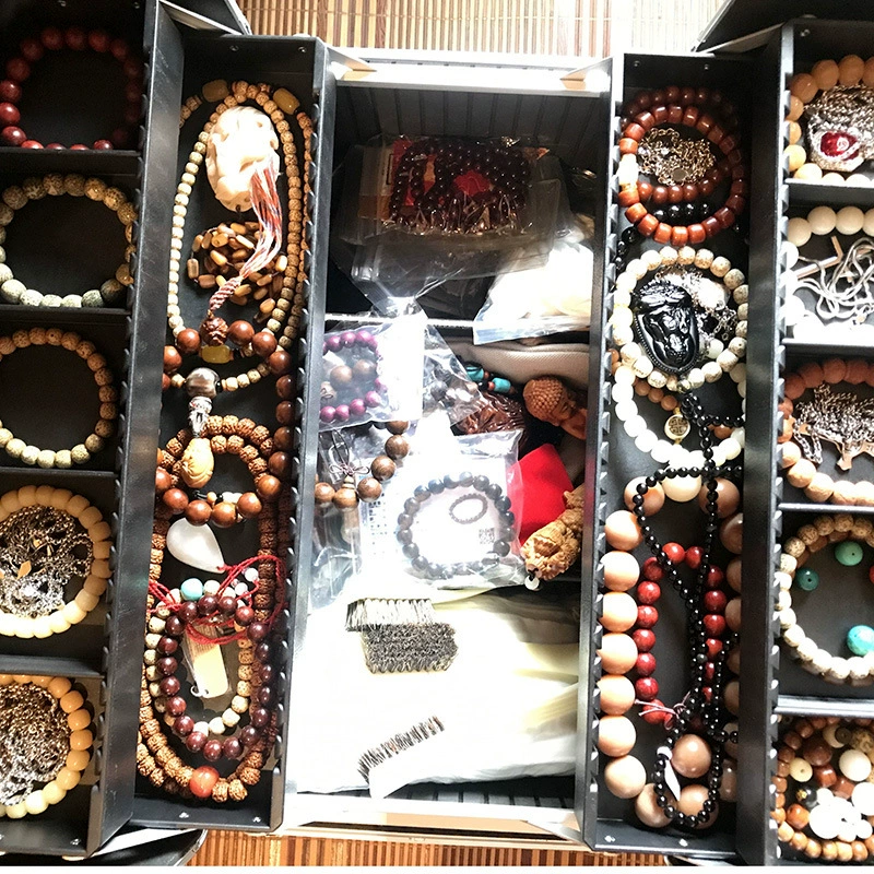 Storage box walnut jade, multilayer rosary with round beads