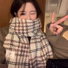 仿羊绒围巾女冬季高级感2023新款韩版小清新格子加厚保暖披肩围脖