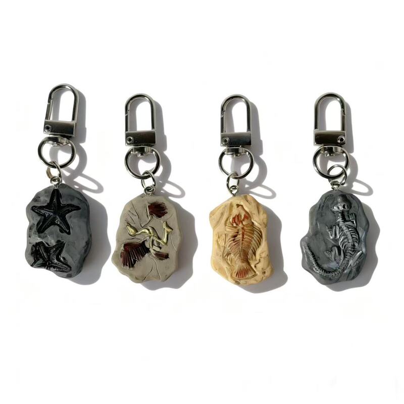 Cross-Border Personalized Dinosaur Fossil Pendants, Retro Creative Jewelry, Bag Pendants, Mini Starfish Fossil Gifts