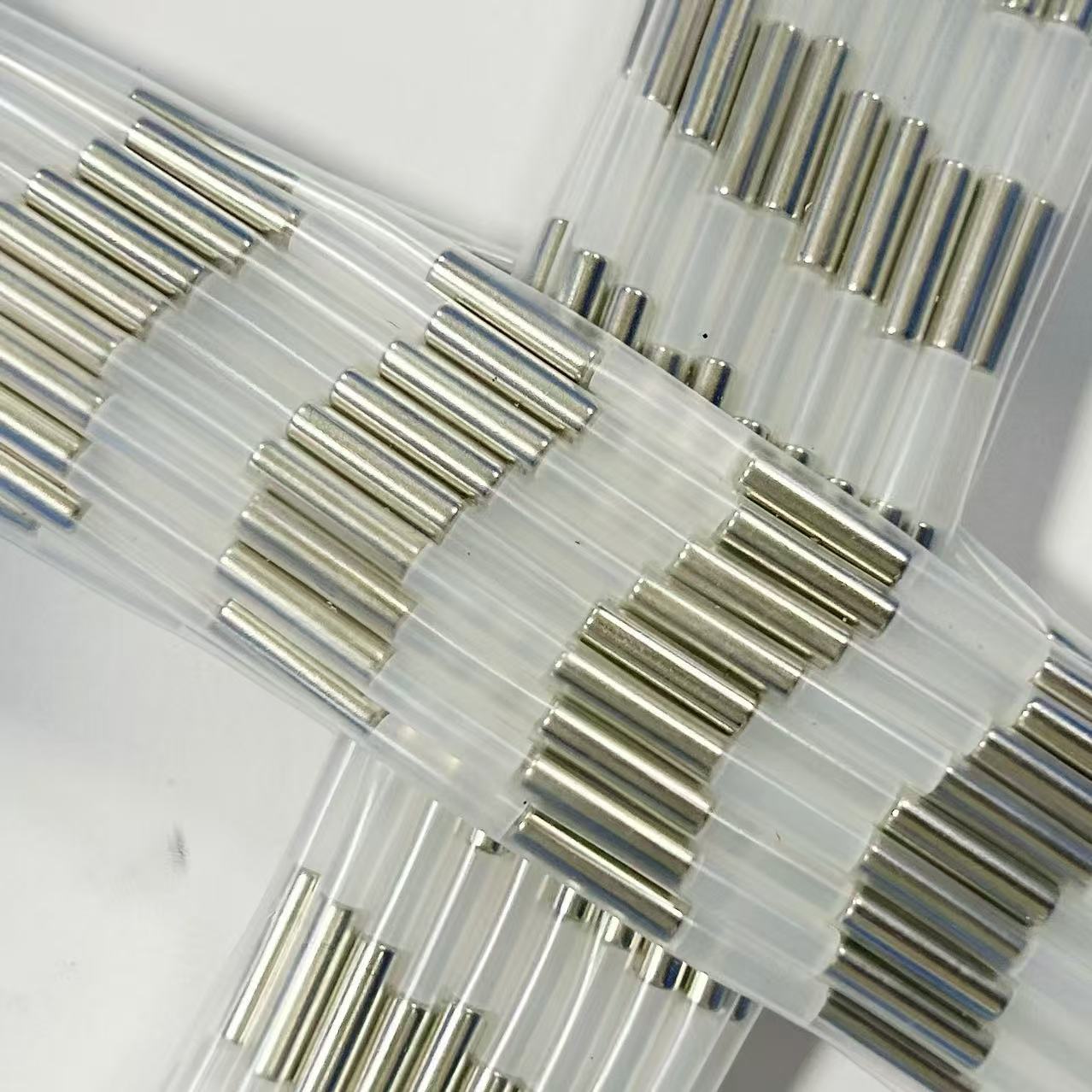 Strong Magnetic Strip Ndfeb Permanent Magnet Material Nickel-Plated Zinc-Plated Magnet Magnet Round Heterosexual Magnet Processing