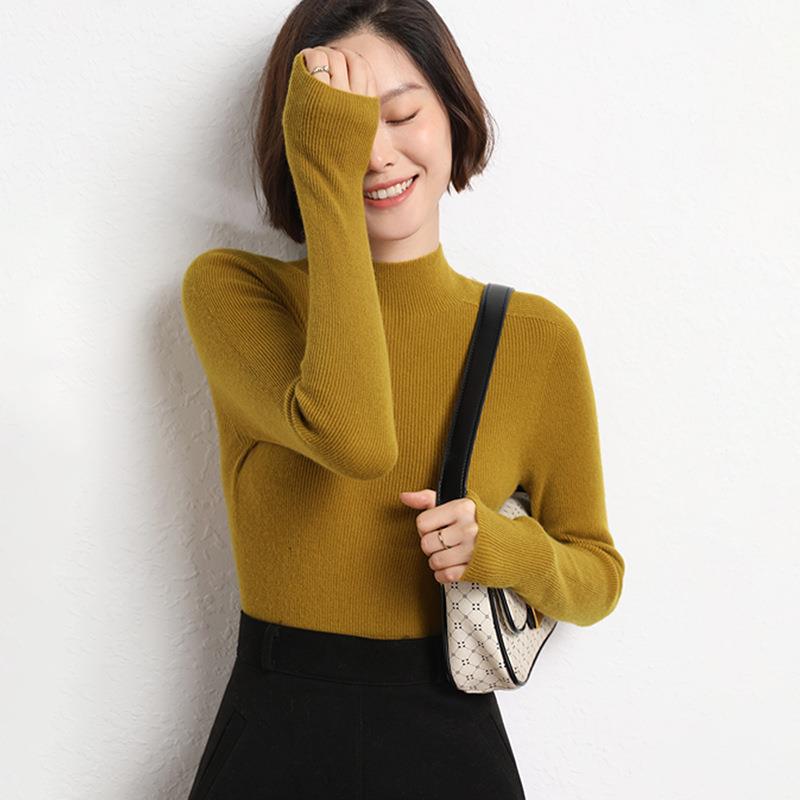 Maple leaf yellow