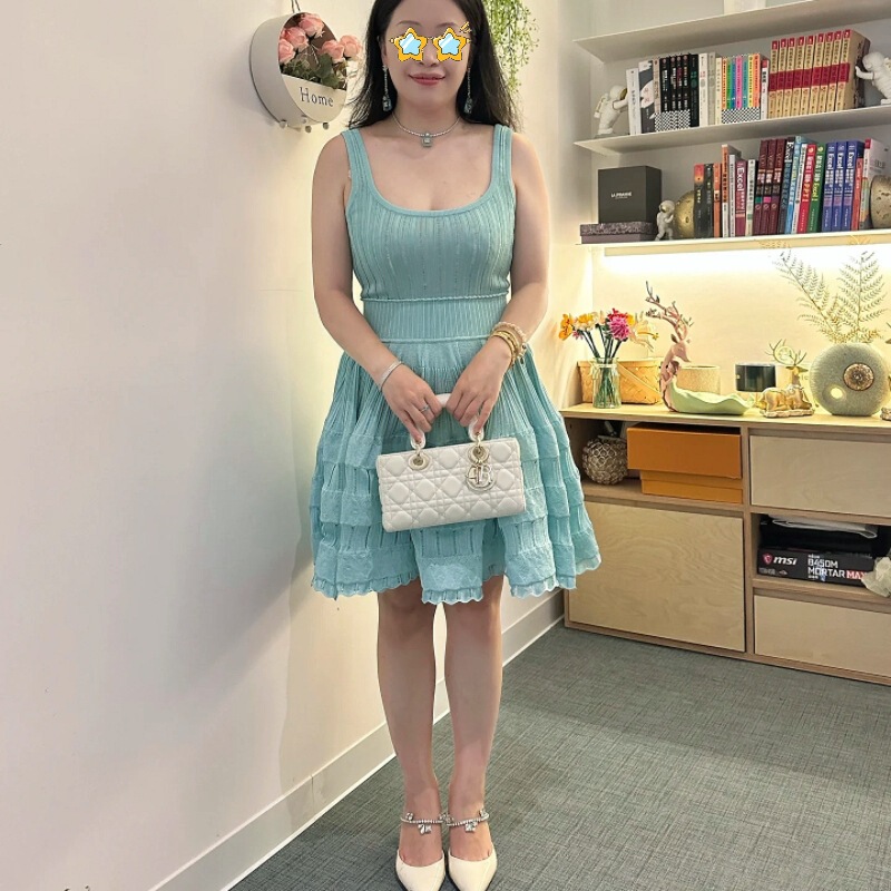 Celebrity-Inspired High-End 2025 Summer New Mint Green Sleeveless Tank Dress with Hollow-Out Waist-Cinching Knit Cool Dress Celebrity-Inspired High-End 2025 Summer New Mint Green Sleeveless Tank Dress with Hollow-Out Waist-Cinching Knit Cool Dress