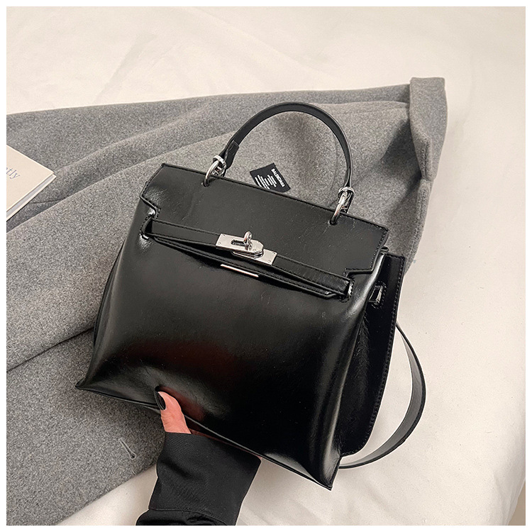 Bolso de mano retro, bolso de platino de piel de cera de moda, nuevo tipo de mujer transfronteriza, alta calidad, mochila versátil.