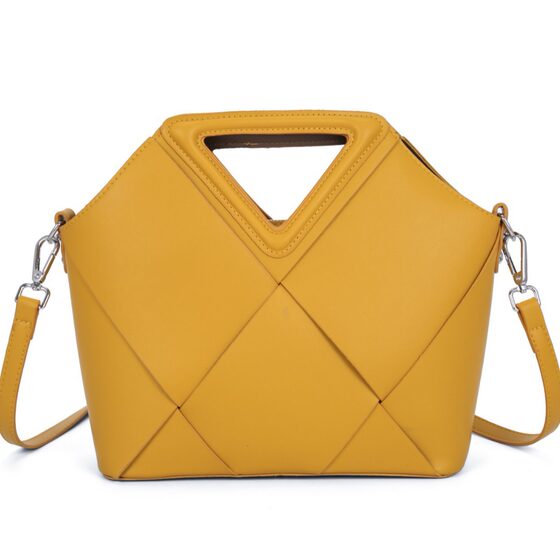 Spring new large capacity tote bag high-grade Western style woven handbag fashionable all-match fashionable shoulder messenger bag