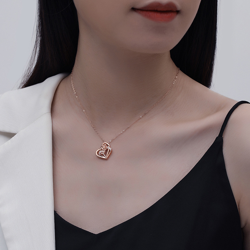 Women's Gender Copper Elegant Simple Style Heart Shape Rose Pendant Necklace