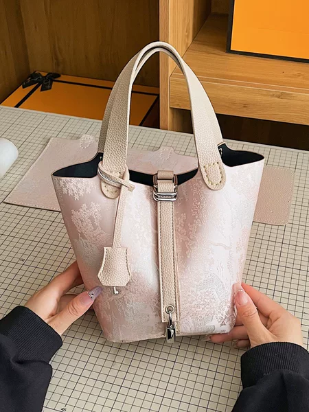 New Chinese Style DIY Material Handmade Bag for Women with Cheongsam and Hanfu, Vegetable Basket, Handheld Soft Leather Bucket
