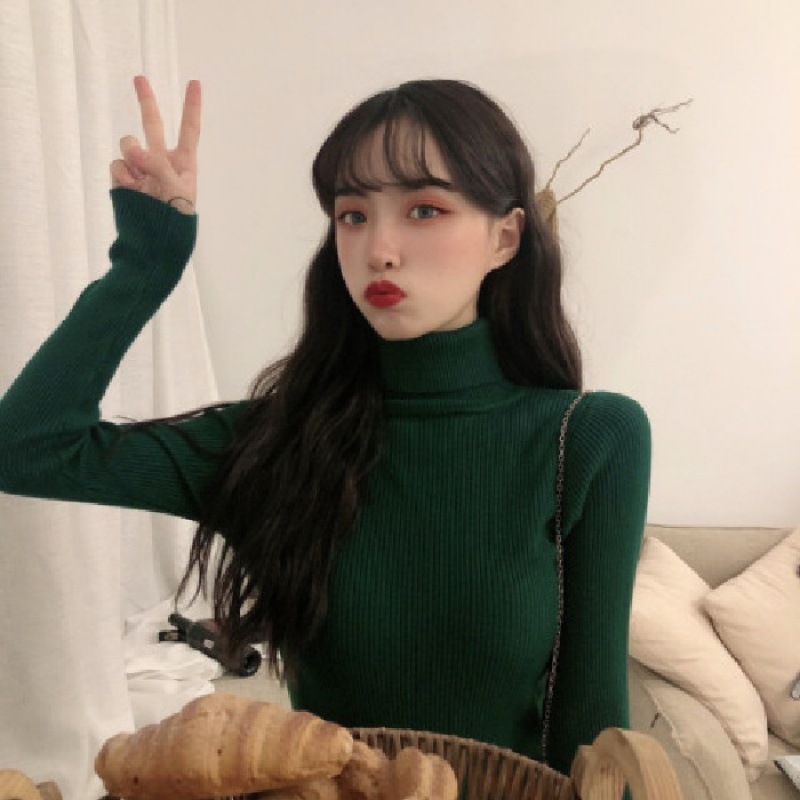 짙은 녹색