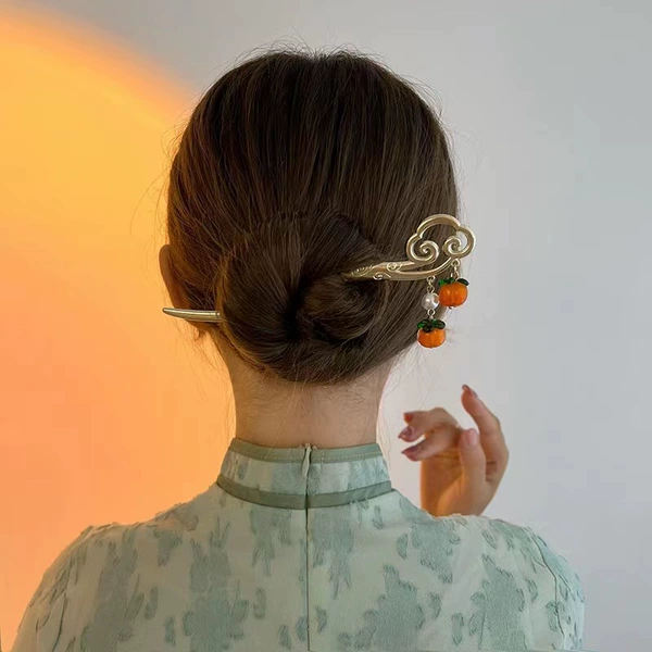 F0272 Persimmon Ruyi Hairpin