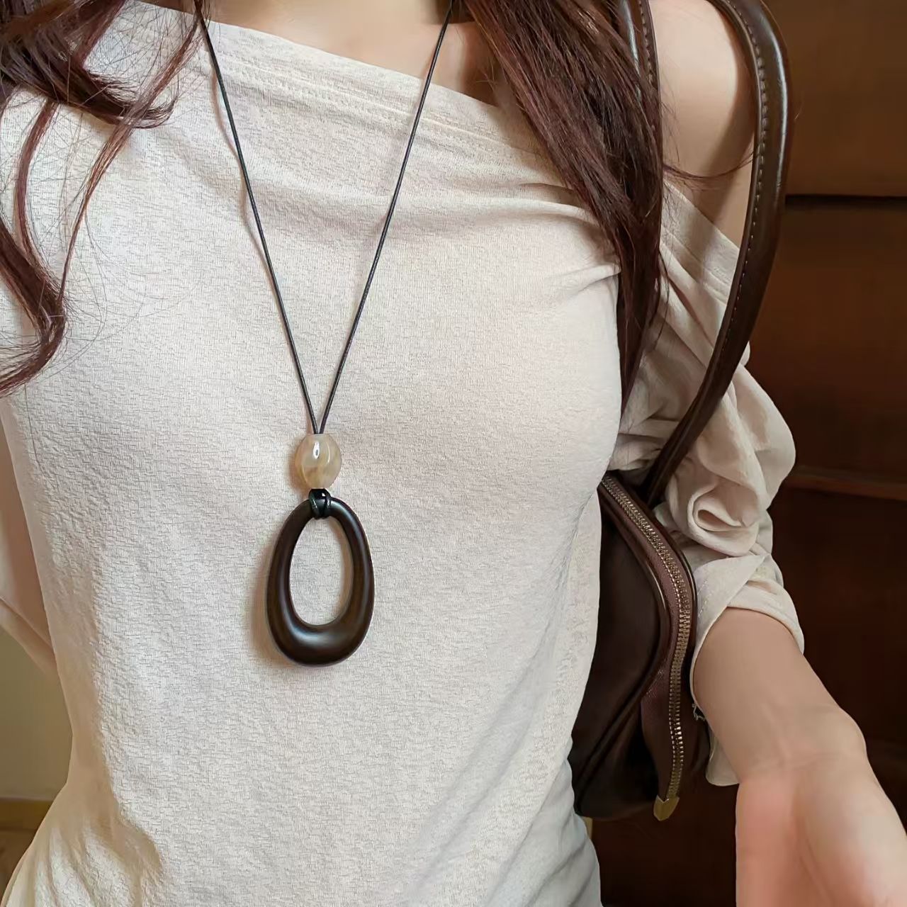 Retro Long Asymmetrical Ring Pendant Necklace Women's Ethnic Style Adjustable Halterneck Sweater Chain High-End Accessories