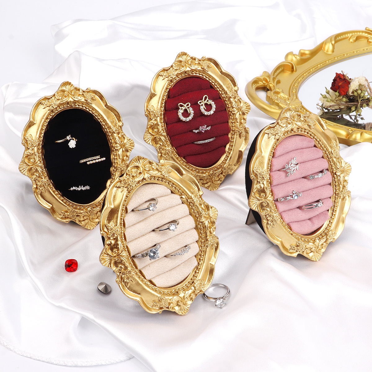 ����Բ����֬����չʾ������ָ������������Ʒ����������߰ڼ�