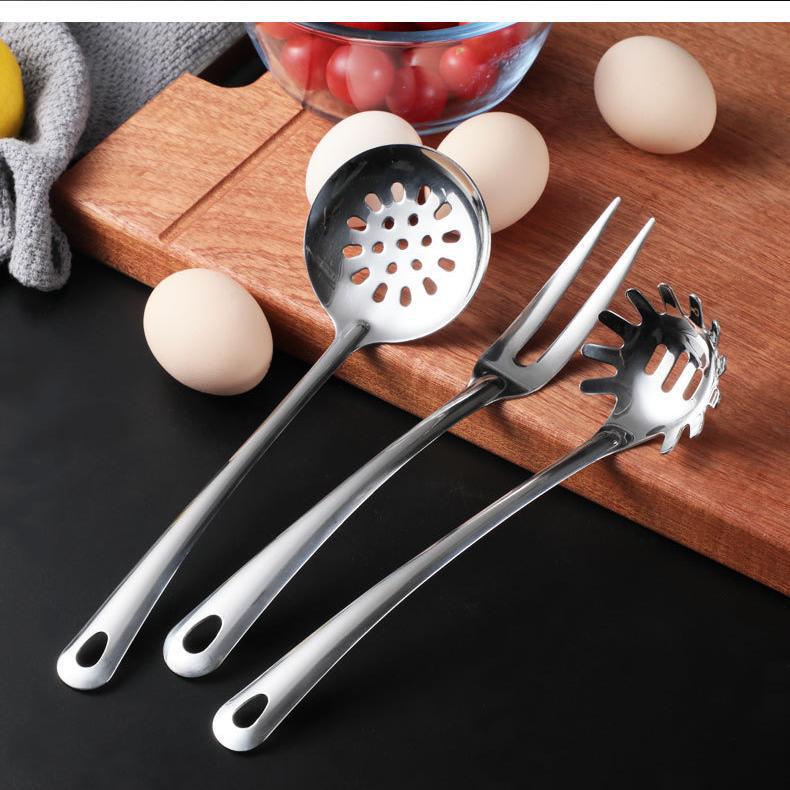 越境卸売 キッチン調理用スパチュラ・スプーン・調理器具セット、スープスプーン、ザル、大スプーン、小スプーン、その他ベーキングツール|undefined