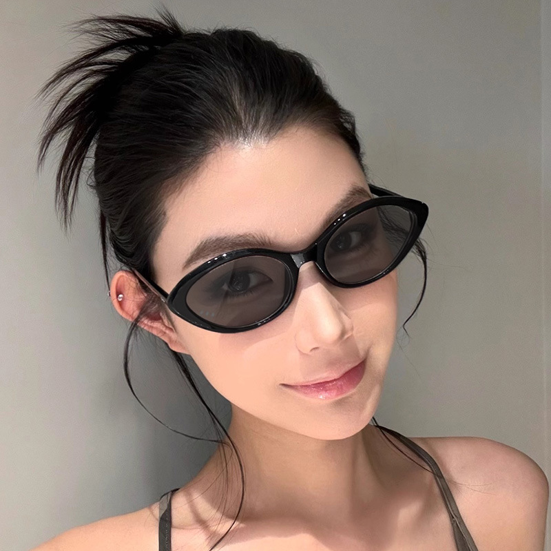 Nuevas gafas de sol de ojo de gato retro con personalidad