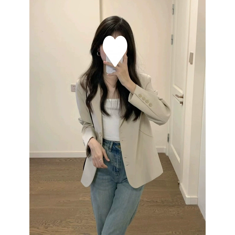 Легкий повседневный пиджак цвета хаки для женщин, новый весенне-осенний стиль, короткий стиль, элитный универсальный костюм для маленьких людей.