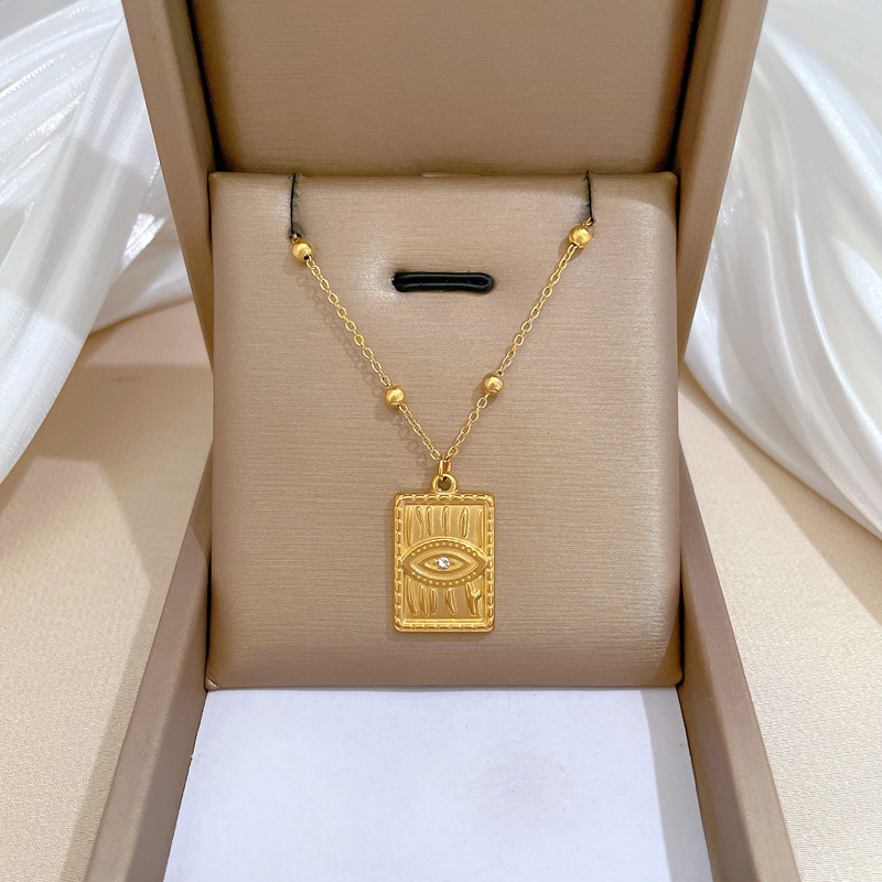 Minimalist Devil's Eye Necklace In Real Gold For Women_voghion.com