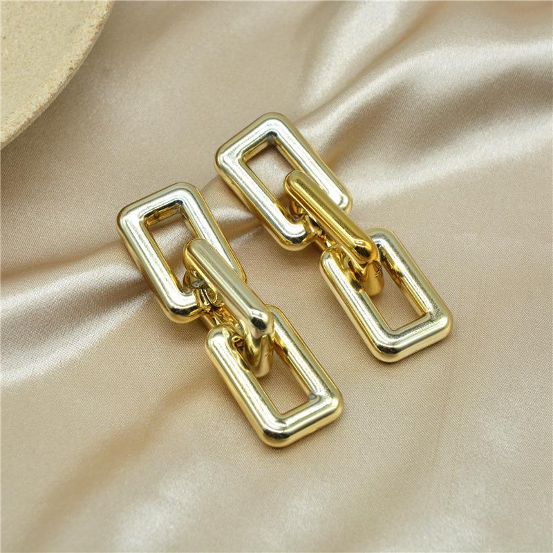 1 Pair Elegant Simple Style Geometric Plating Arylic Drop Earrings display picture 1